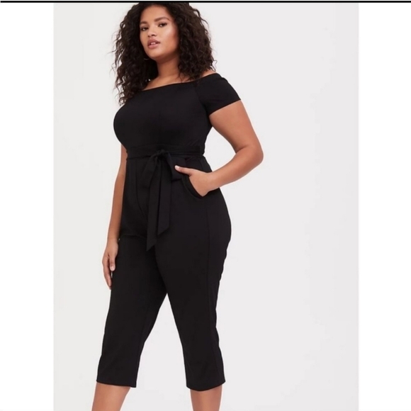 TORRID Capri Length Romper - Picture 1 of 5